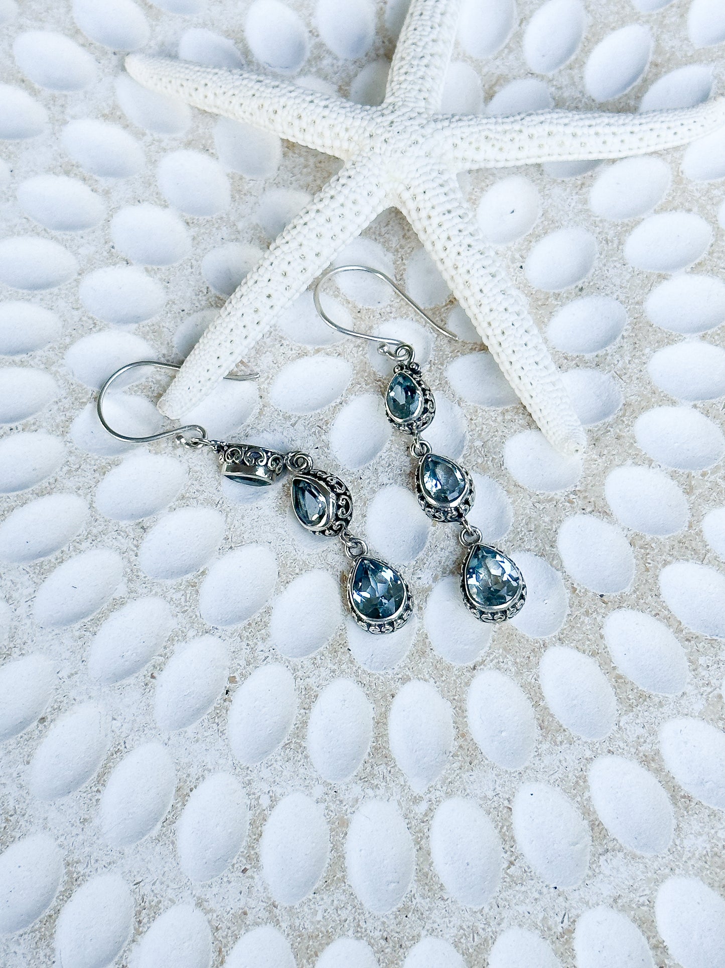 Sterling Silver & Blue Topaz Dias Earrings