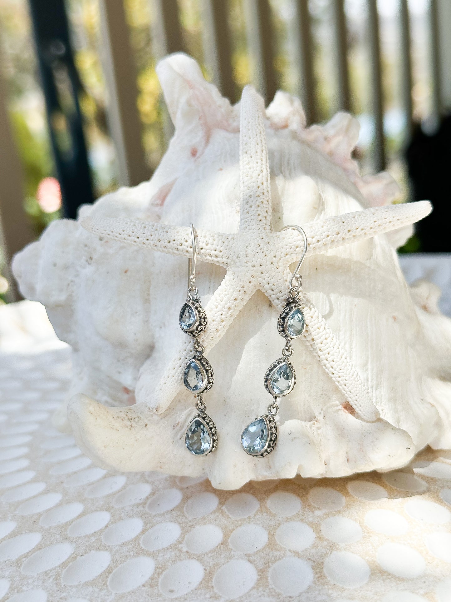 Sterling Silver & Blue Topaz Dias Earrings