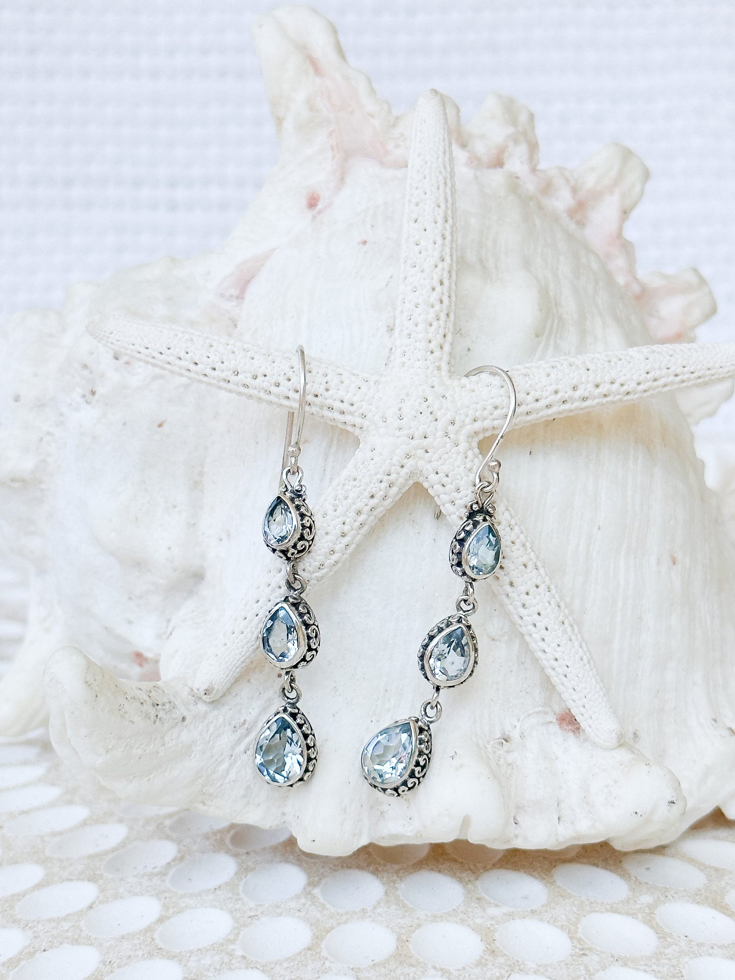 Sterling Silver & Blue Topaz Dias Earrings