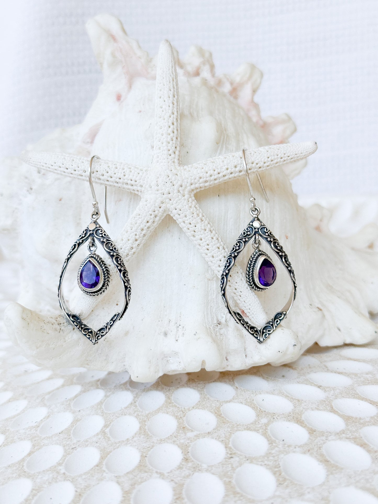 Sterling Silver & Amethyst Hinaya Earrings