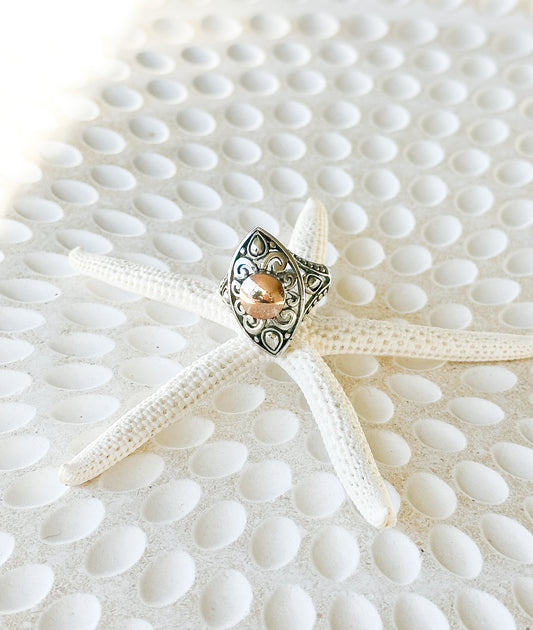 Kombinasi Gold & Sterling Silver Marquise Ring