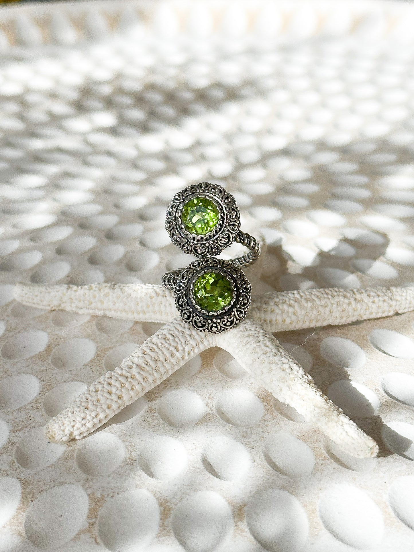 Sterling Silver Peridot Tampaksiring Ring