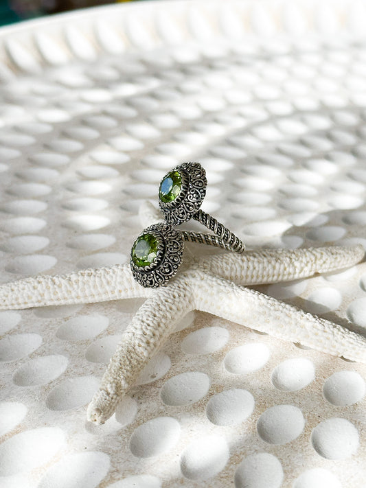 Sterling Silver Peridot Tampaksiring Ring