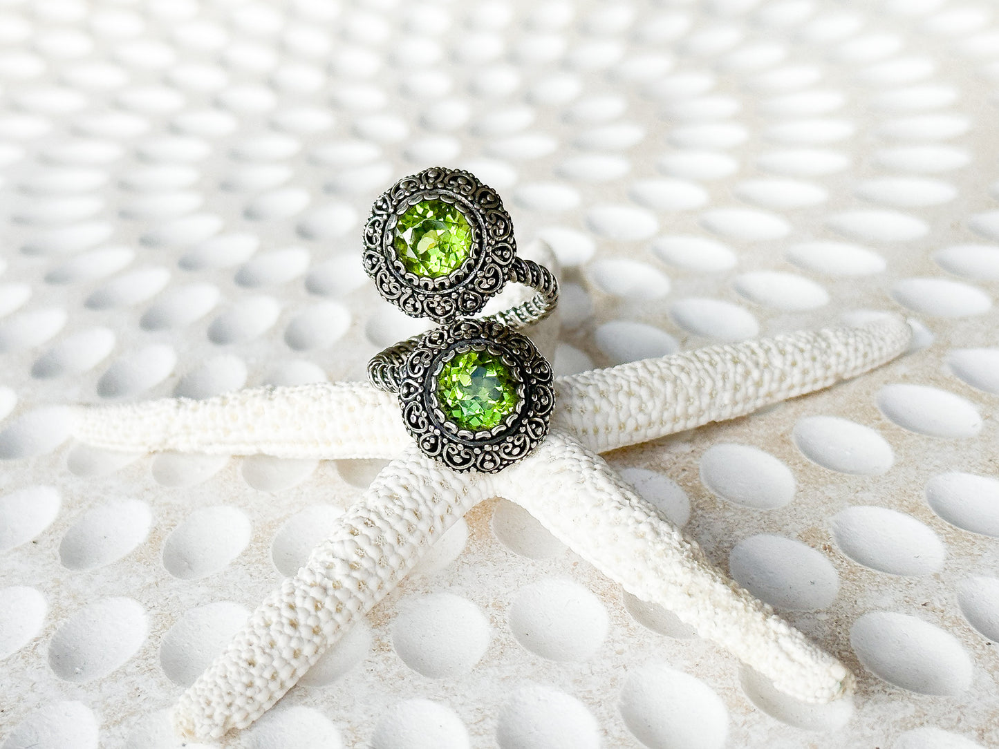 Sterling Silver Peridot Tampaksiring Ring