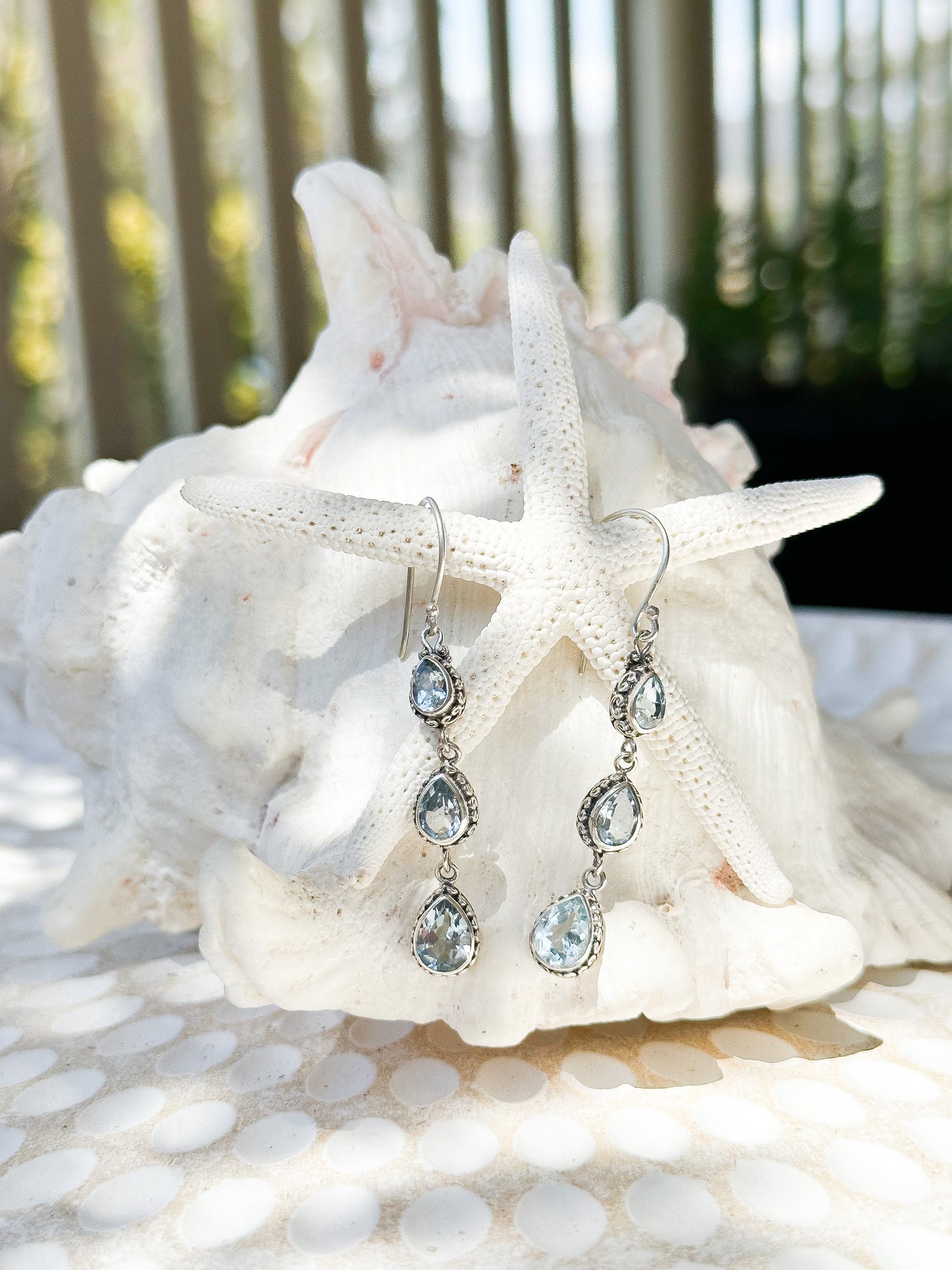 Sterling Silver & Blue Topaz Dias Earrings