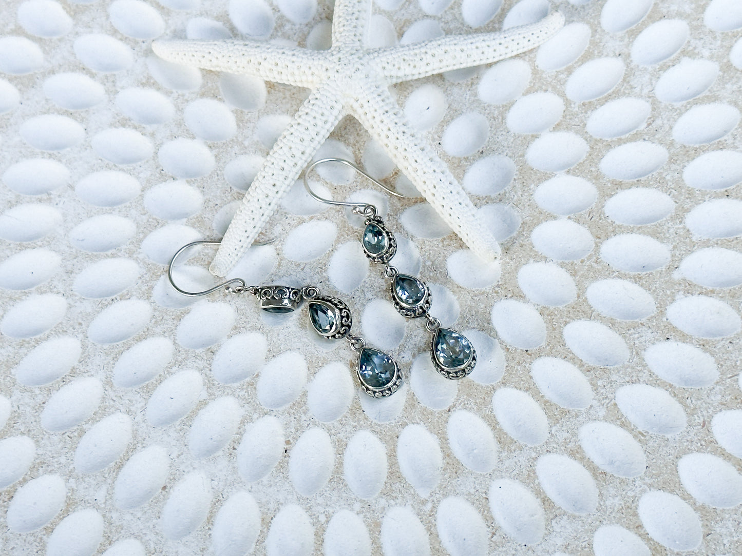 Sterling Silver & Blue Topaz Dias Earrings