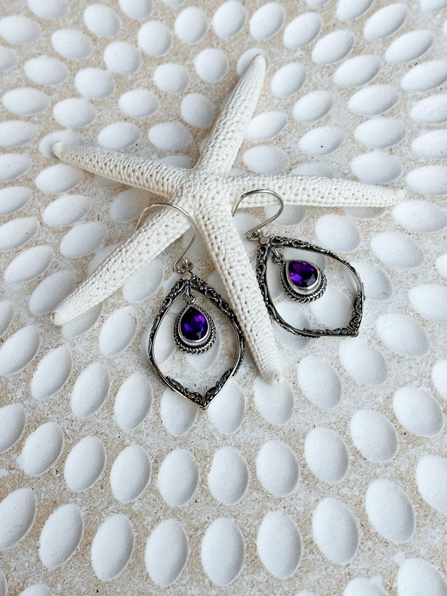 Sterling Silver & Amethyst Hinaya Earrings