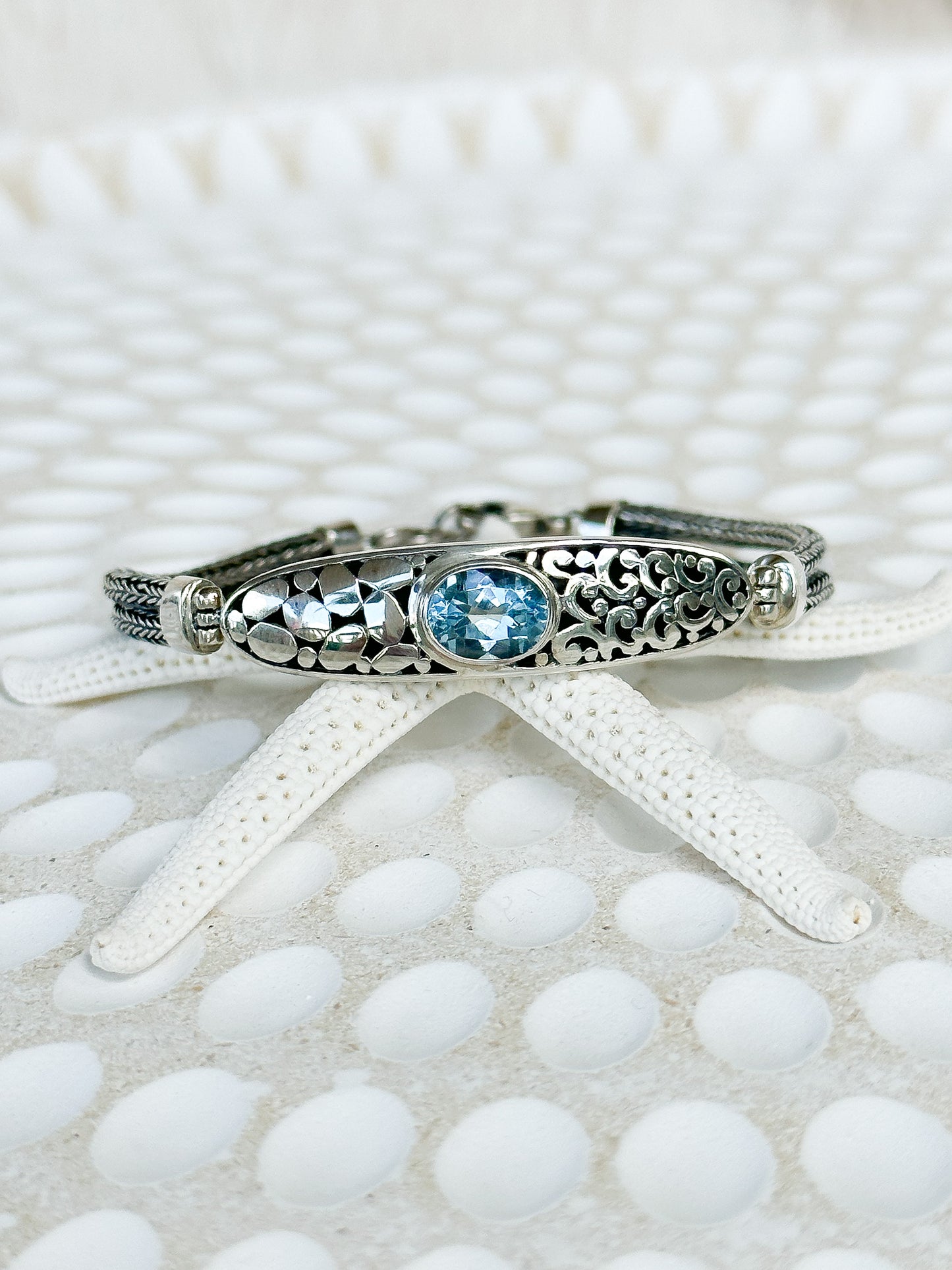 Blue Topaz Sterling Silver Gitgit Balinese Bracelet
